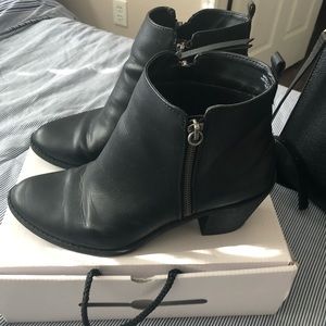 Ankle booties
